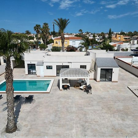 Pink Lagoon Villa Torrevieja Dış mekan fotoğraf